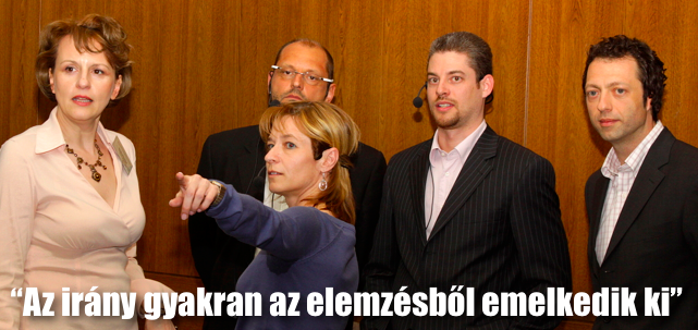 Stratégiai bizottság a Marketing Szuperkonferencián Stratégiai bizottság a Marketing Szuperkonferencián